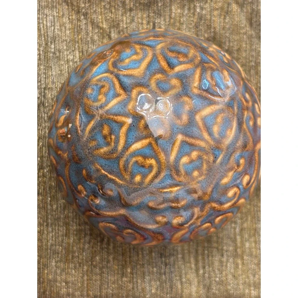 Pier 1 Imports Set of 2 Decorative Orbs, golden rope Tassel, 4 beaded napkins ++
